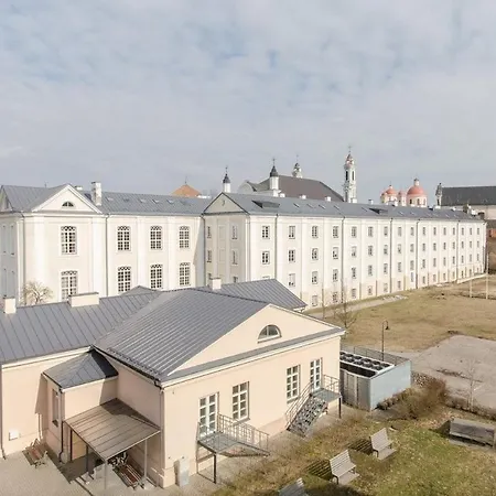 Bazilijonu Street 2 * Wilna